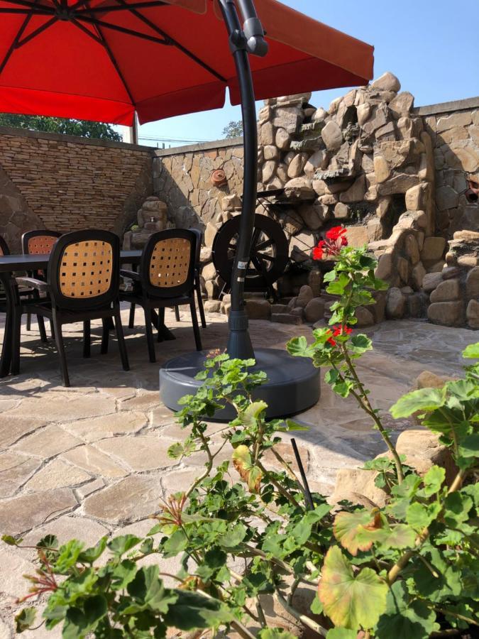 Hôtel Гостевой Дом Siella à Soukhoumi Extérieur photo