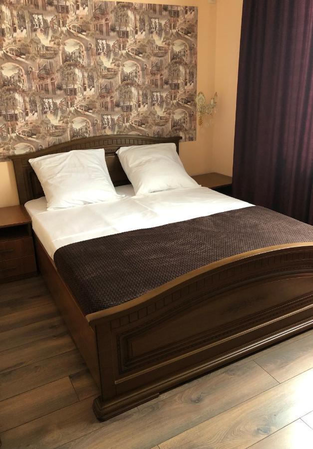 Hôtel Гостевой Дом Siella à Soukhoumi Extérieur photo