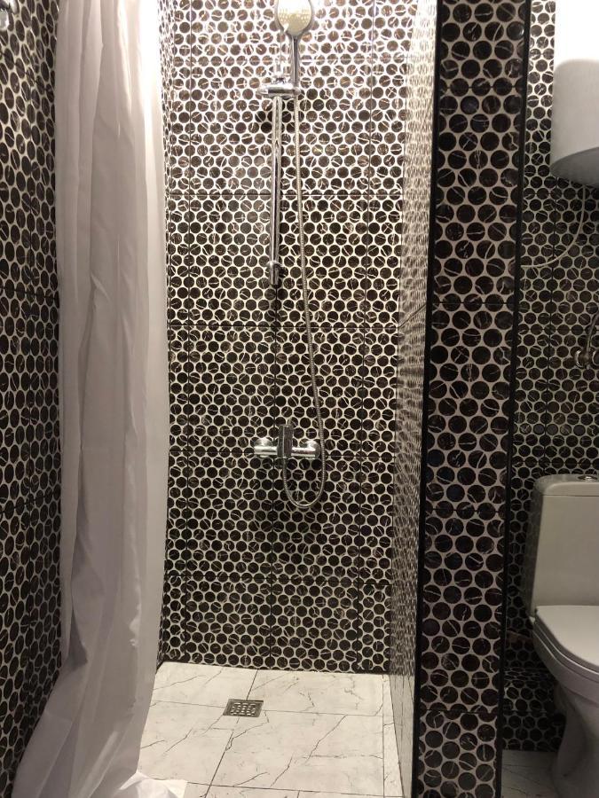Hôtel Гостевой Дом Siella à Soukhoumi Extérieur photo