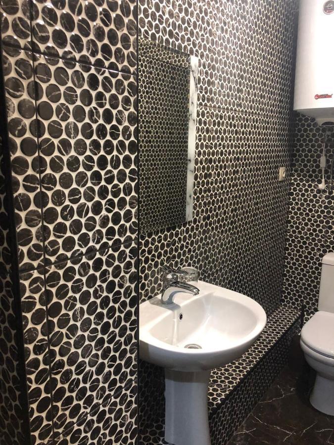Hôtel Гостевой Дом Siella à Soukhoumi Extérieur photo