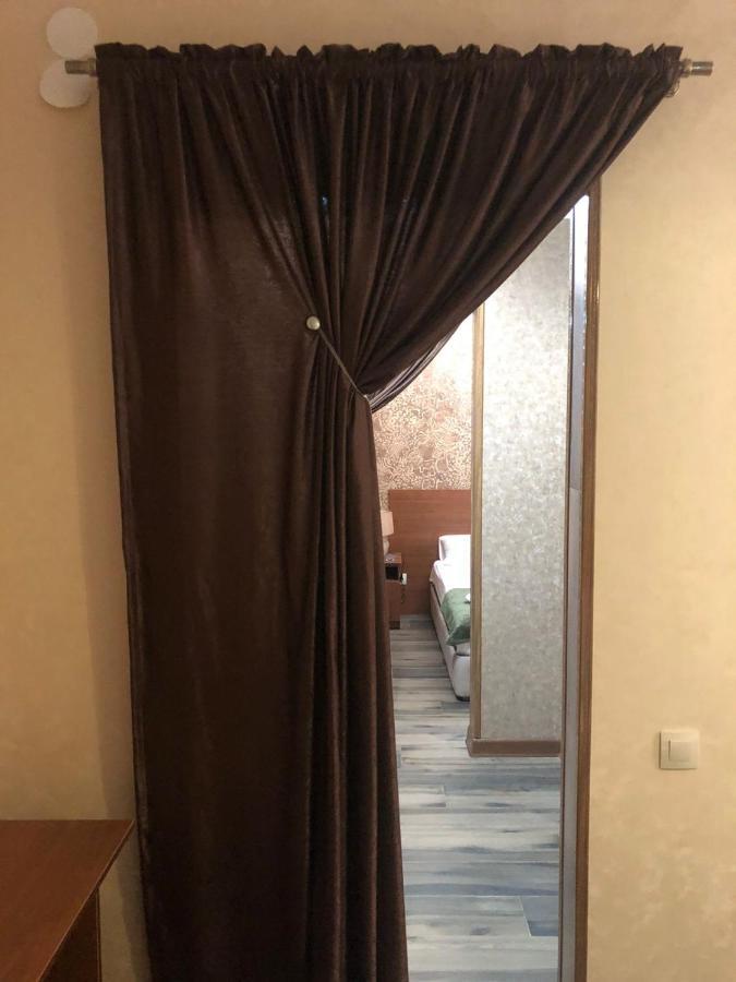 Hôtel Гостевой Дом Siella à Soukhoumi Extérieur photo