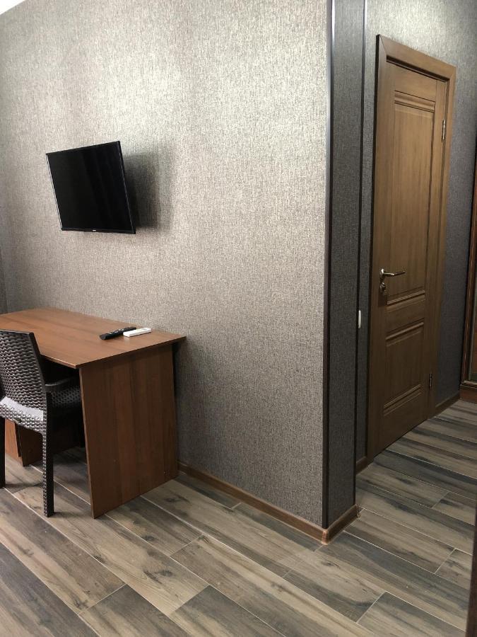 Hôtel Гостевой Дом Siella à Soukhoumi Extérieur photo