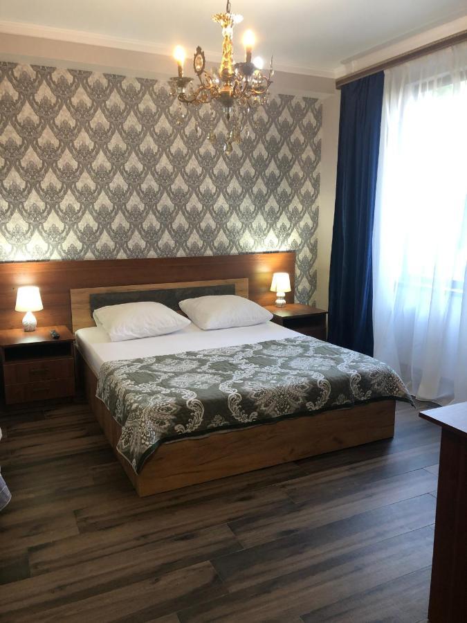 Hôtel Гостевой Дом Siella à Soukhoumi Extérieur photo